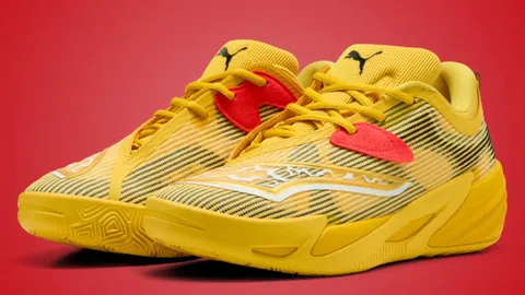 申花激战神户，米内罗率队首发，特谢拉等三将发威！